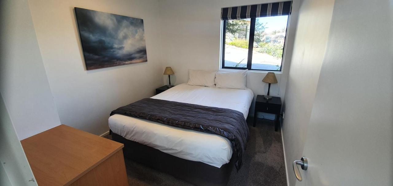 The Moorings Motel And Apartments Wanaka Ngoại thất bức ảnh